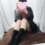 【60分6980円】ニーハイよりも紺ソックスが萌え♡JKリフレは立川制服オーディション
