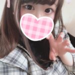 こんばんわ(,,> <,,)♡