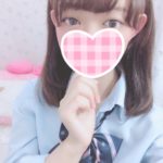 暑い日差しに負けない激熱10代ロリ美少女と密着リフレ！