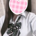 【60分6980円~】土曜日の外出の締めは10代ロリ美少女の密着リフレ!